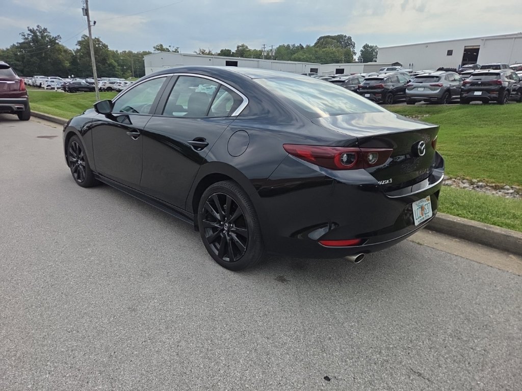 Used 2024 MAZDA MAZDA3 s FWD image 4
