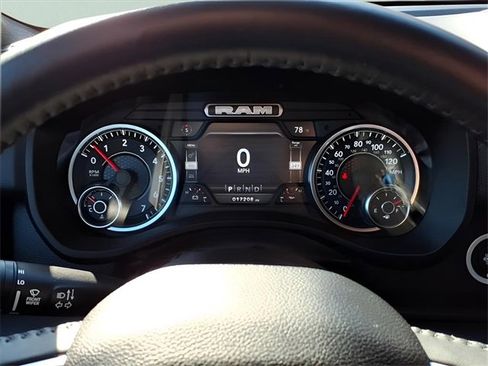 Used 2022 RAM 1500 Big Horn image 31