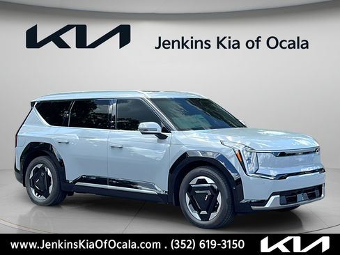 New 2026 Kia EV9 Land AWD/4WD image 1