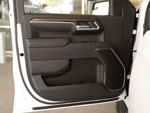 New 2026 Chevrolet Silverado 1500 RST w/ Protection Package AWD/4WD image 25