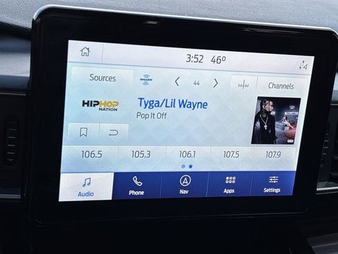 Used 2021 Ford Explorer Limited w/ Equipment Group 301A image 33