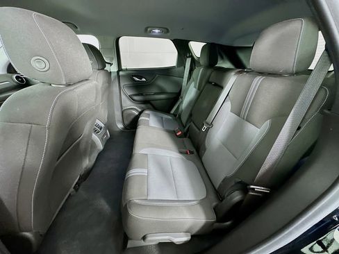 Used 2024 Chevrolet Blazer LT w/ Convenience Package image 31