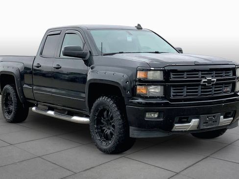 Used 2015 Chevrolet Silverado 1500 LT w/ All Star Edition AWD/4WD image 3