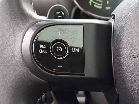 Certified 2023 MINI Cooper Clubman S image 13