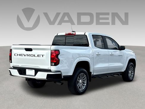 Used 2023 Chevrolet Colorado LT w/ LT Convenience Package II image 28