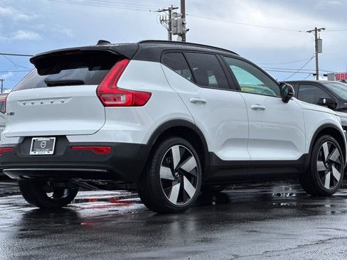 New 2026 Volvo EX40 Plus w/ Climate Package image 2
