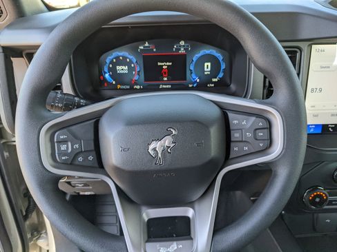 New 2025 Ford Bronco 2-Door image 27