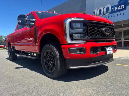 New 2026 Ford F250 Lariat w/ Black Appearance Package AWD/4WD image 10