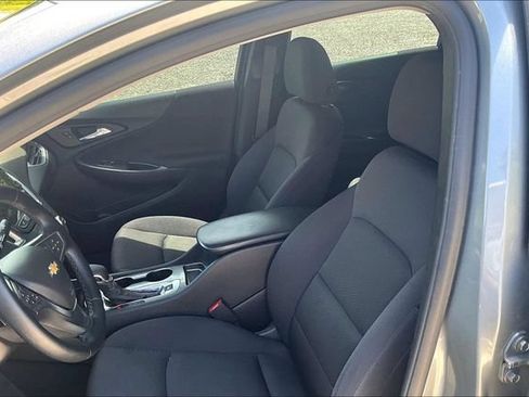 Used 2024 Chevrolet Malibu RS FWD image 24