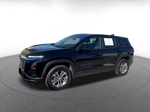 Used 2025 Chevrolet Equinox LT image 8