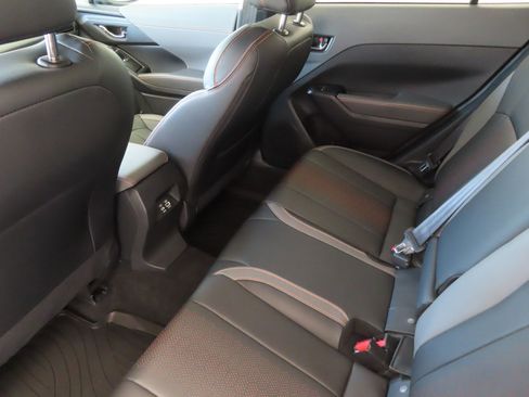 Used 2024 Subaru Crosstrek 2.5i Limited image 23