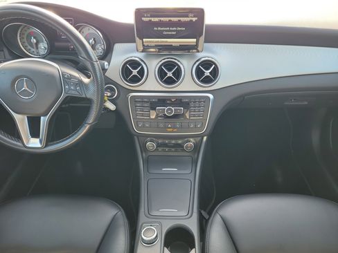 Used 2015 Mercedes-Benz GLA 250 4MATIC image 19