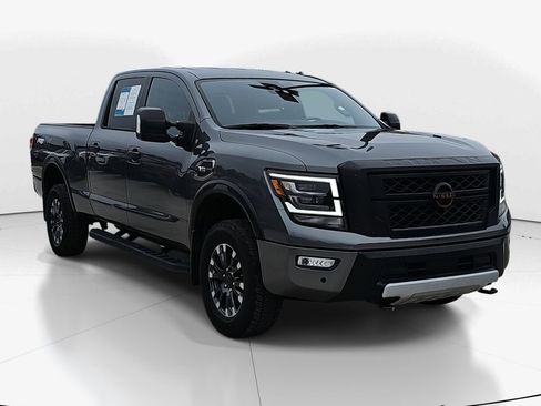Used 2023 Nissan Titan PRO-4X image 2