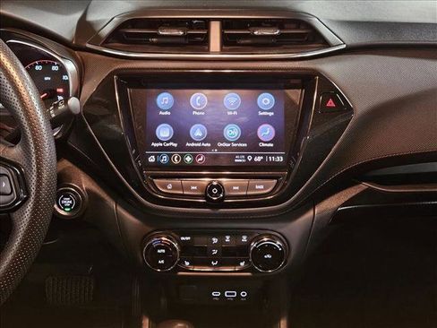 Used 2022 Chevrolet TrailBlazer RS w/ Sun and Liftgate Package image 14