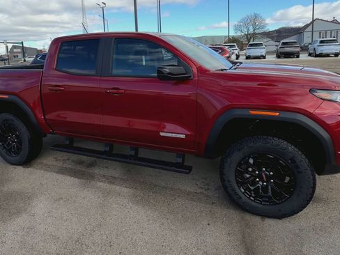 New 2026 GMC Canyon Elevation w/ Convenience Package image 2