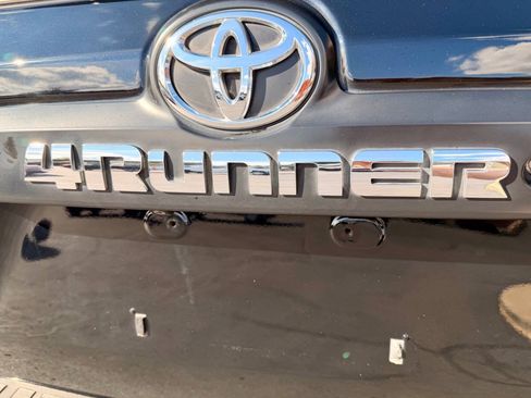 Used 2016 Toyota 4Runner Trail AWD/4WD image 6