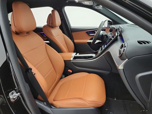 Certified 2026 Mercedes-Benz GLC 300 image 18
