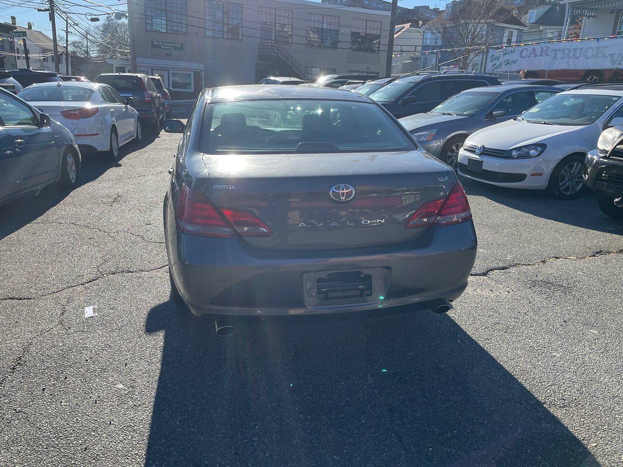 Used 2008 Toyota Avalon Touring FWD image 6