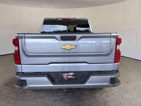 Used 2024 Chevrolet Silverado 1500 Custom AWD/4WD image 6
