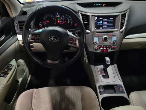 Used 2014 Subaru Legacy 2.5i Premium AWD/4WD image 22