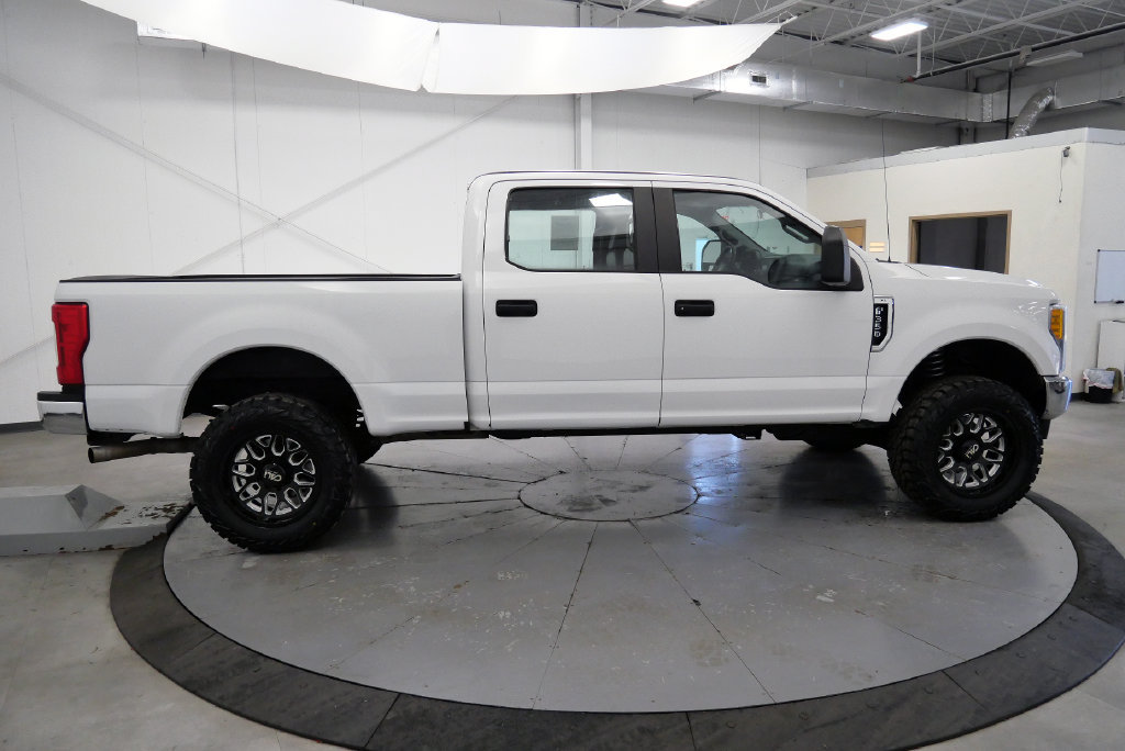 Used 2017 Ford F350 XL AWD/4WD image 9