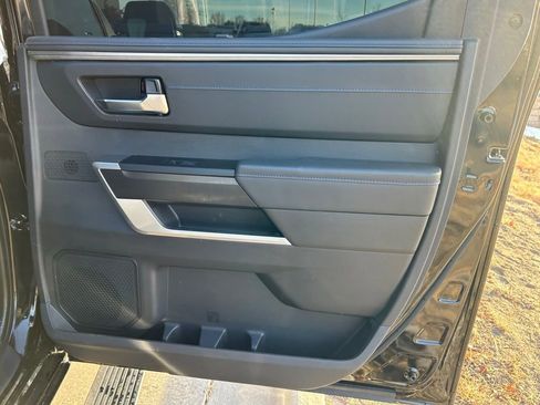 Used 2024 Toyota Tundra Platinum image 13