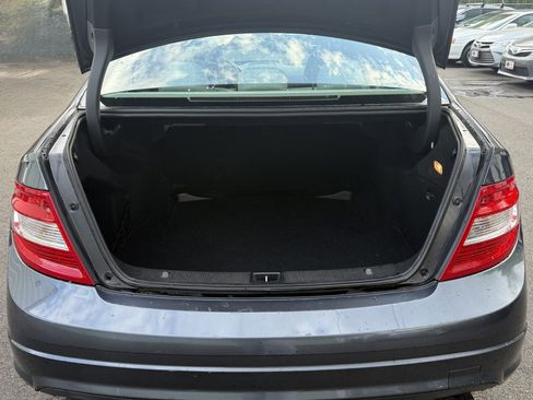 Used 2010 Mercedes-Benz C 300 4MATIC Sedan image 31