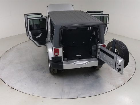 Used 2012 Jeep Wrangler Unlimited Sahara w/ Dual Top Group image 47