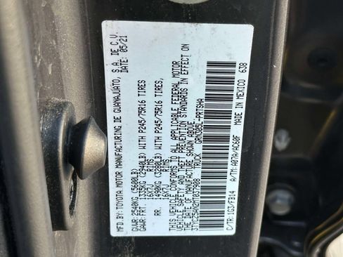 Used 2021 Toyota Tacoma SR AWD/4WD image 25