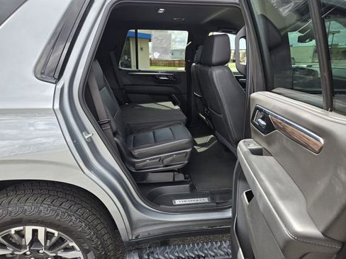 Used 2025 Chevrolet Tahoe Z71 AWD/4WD image 28