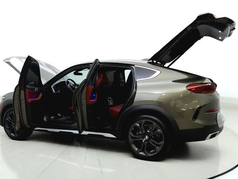 Used 2022 BMW X6 xDrive40i w/ Premium Package AWD/4WD image 12