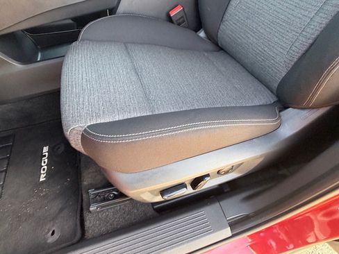 Certified 2023 Nissan Rogue SV FWD image 24