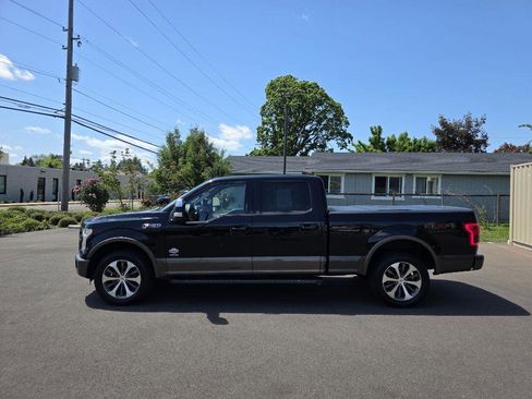 Used 2016 Ford F150 King Ranch w/ Equipment Group 601A Luxury AWD/4WD image 8