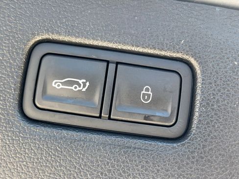 Used 2024 Genesis GV80 2.5T image 16