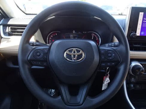 Certified 2025 Toyota RAV4 LE AWD/4WD image 24