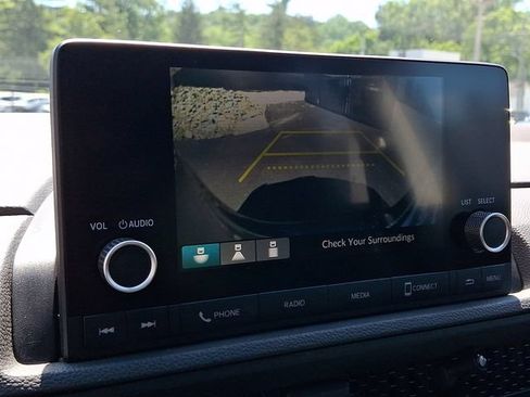 Used 2023 Honda CR-V EX image 19