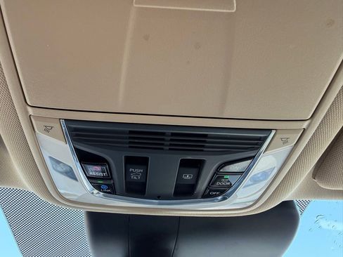 Used 2019 Acura RDX AWD w/ Advance Package image 22