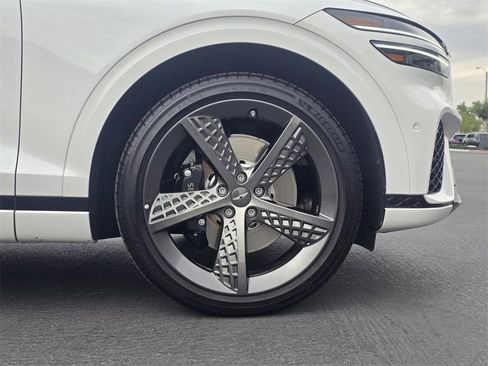 Used 2025 Genesis GV70 2.5T Sport Prestige w/ Sport Prestige Package image 35