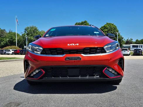 Used 2023 Kia Forte GT-Line w/ GT-Line Premium Package FWD image 9