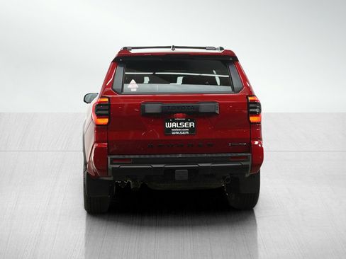 Used 2025 Toyota 4Runner TRD Off-Road Premium AWD/4WD image 4