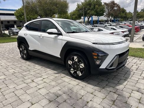 Used 2025 Hyundai Kona SEL FWD image 16