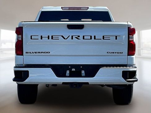 Used 2023 Chevrolet Silverado 1500 Custom w/ LPO, Dark Essentials Package AWD/4WD image 5