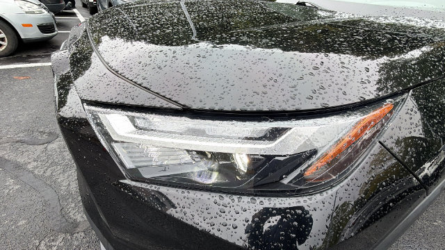 Used 2022 Toyota RAV4 XLE Premium FWD image 13