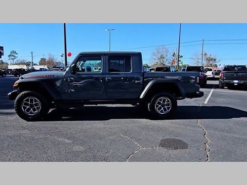 New 2026 Jeep Gladiator Rubicon w/ Safety Group image 23