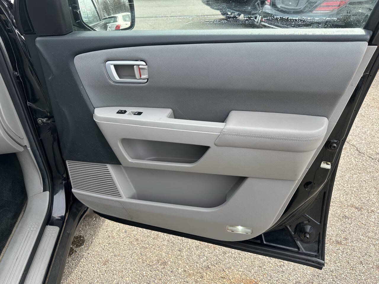 Used 2013 Honda Pilot LX image 23