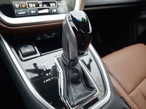 Certified 2021 Subaru Outback Touring XT image 16