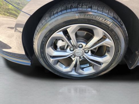 Certified 2023 Honda Accord EX image 35