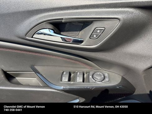 New 2026 Chevrolet Trax RS w/ Sunroof Package FWD image 13