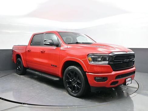 Used 2022 RAM 1500 Laramie AWD/4WD image 4