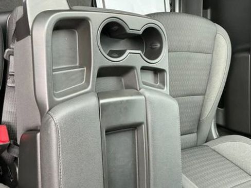 Used 2022 Chevrolet Silverado 1500 RST w/ Z71 Off-Road Package image 10